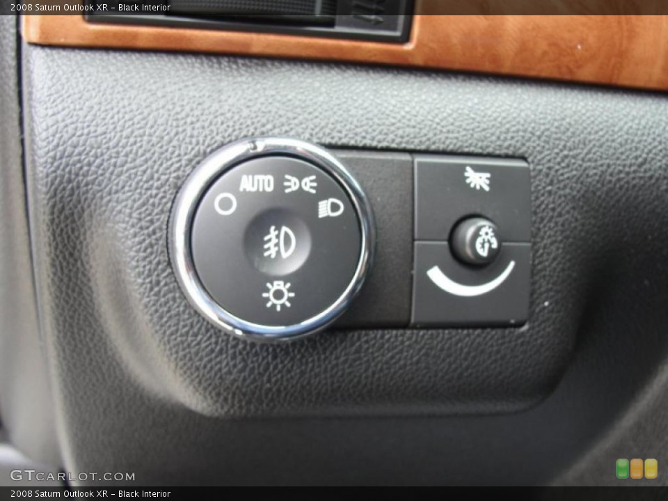 Black Interior Controls for the 2008 Saturn Outlook XR #48805999