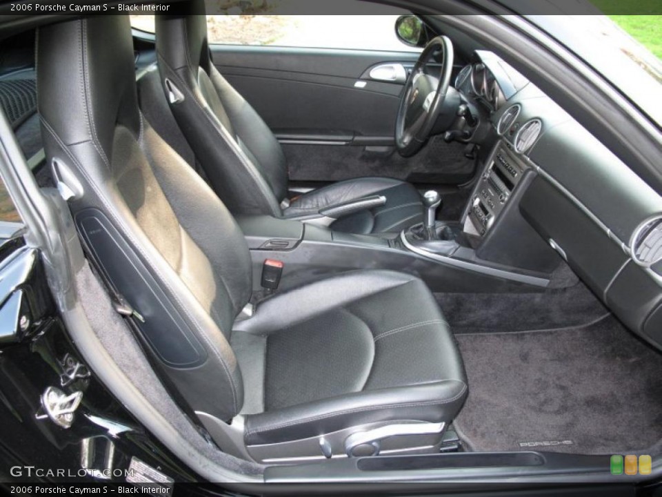 Black Interior Photo for the 2006 Porsche Cayman S #48824886