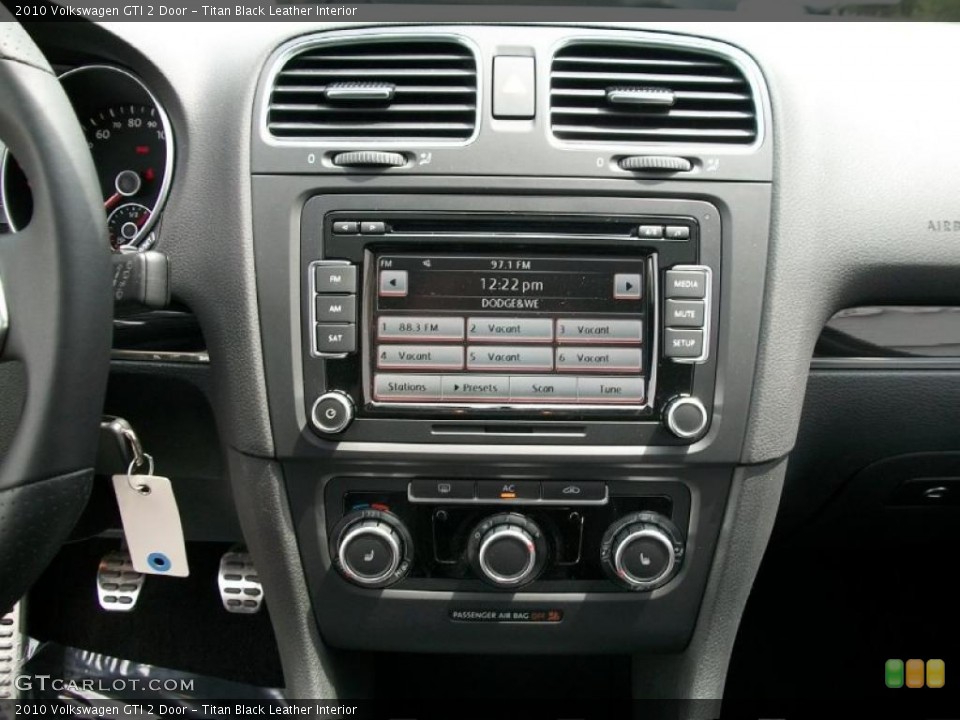 Titan Black Leather Interior Controls for the 2010 Volkswagen GTI 2 Door #48825513