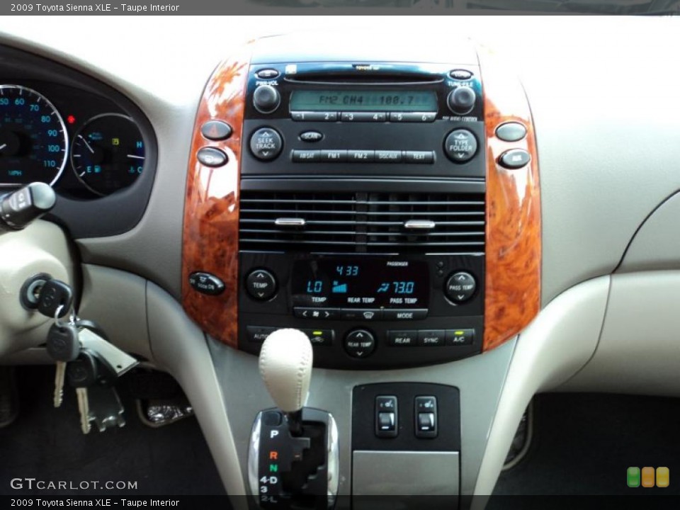 Taupe Interior Controls for the 2009 Toyota Sienna XLE #48826388