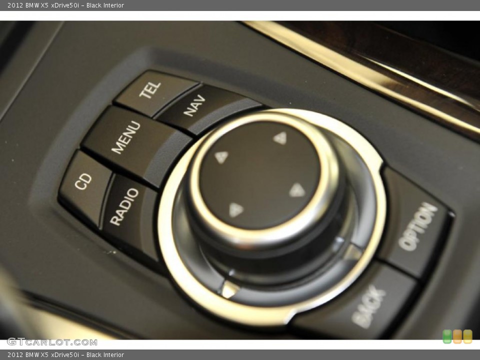 Black Interior Controls for the 2012 BMW X5 xDrive50i #48826530