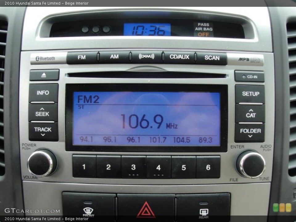 Beige Interior Controls for the 2010 Hyundai Santa Fe Limited #48833802