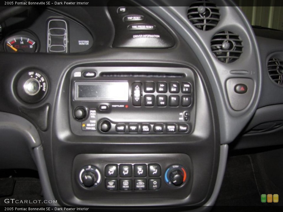 Dark Pewter Interior Controls for the 2005 Pontiac Bonneville SE #48845602