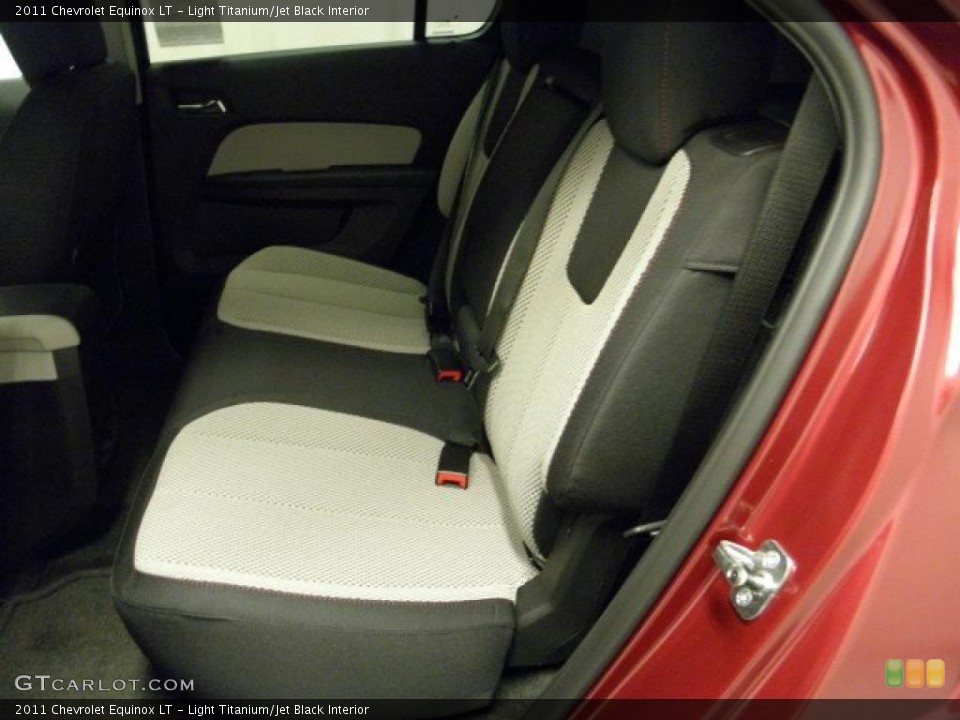 Light Titanium/Jet Black Interior Photo for the 2011 Chevrolet Equinox LT #48846441
