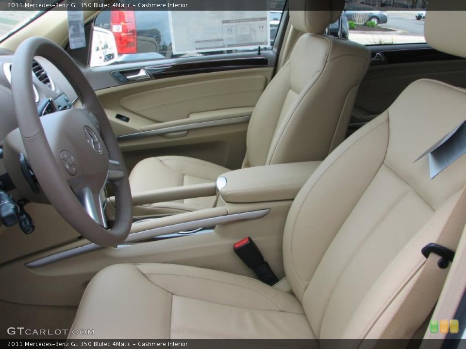 Cashmere Interior Photo for the 2011 Mercedes-Benz GL 350 Blutec 4Matic #48847771