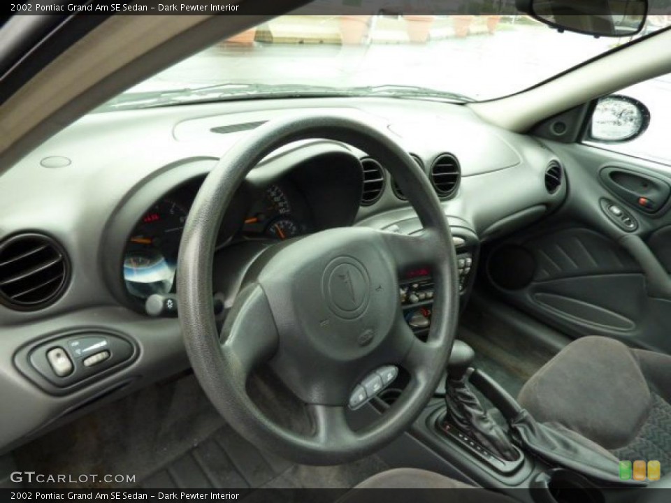 Dark Pewter Interior Photo for the 2002 Pontiac Grand Am SE Sedan #48853078