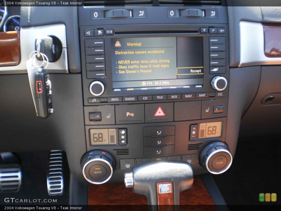 Teak Interior Controls for the 2004 Volkswagen Touareg V8 #48863218