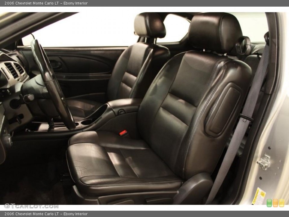 Ebony Interior Photo for the 2006 Chevrolet Monte Carlo LT #48863434