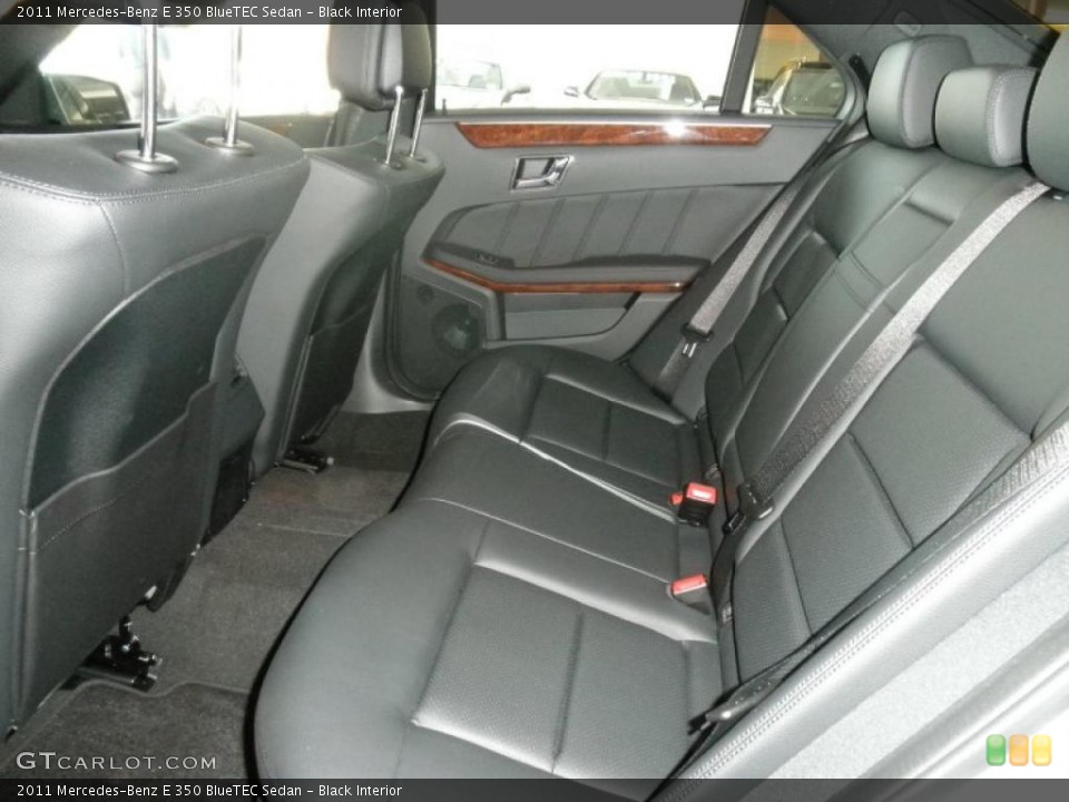 Black Interior Photo for the 2011 Mercedes-Benz E 350 BlueTEC Sedan #48879114