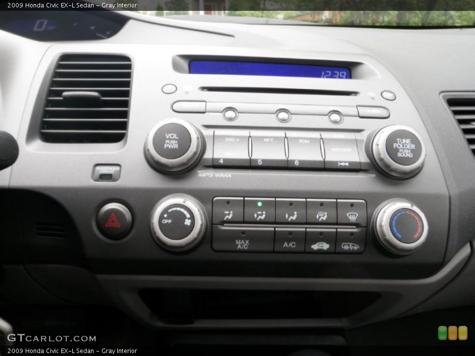Gray Interior Controls for the 2009 Honda Civic EX-L Sedan #48881581