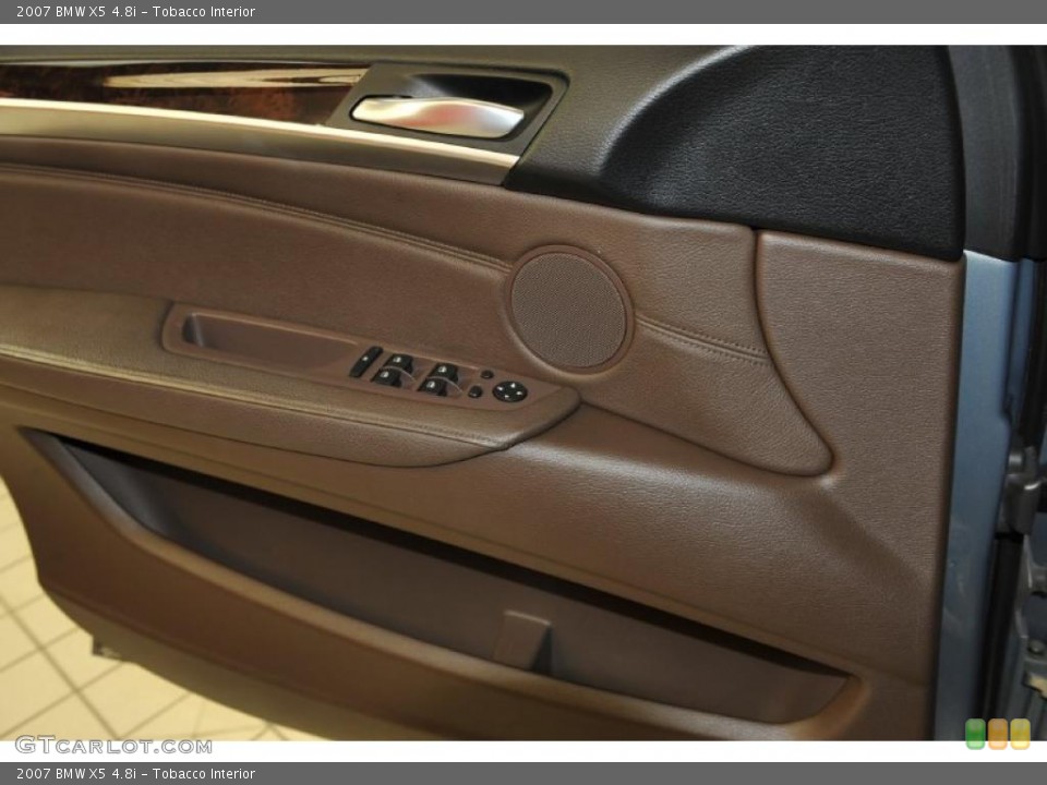 Tobacco Interior Door Panel for the 2007 BMW X5 4.8i #48885012