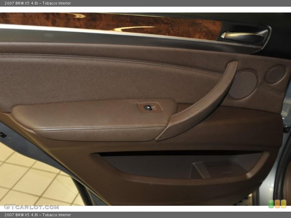 Tobacco Interior Door Panel for the 2007 BMW X5 4.8i #48885051