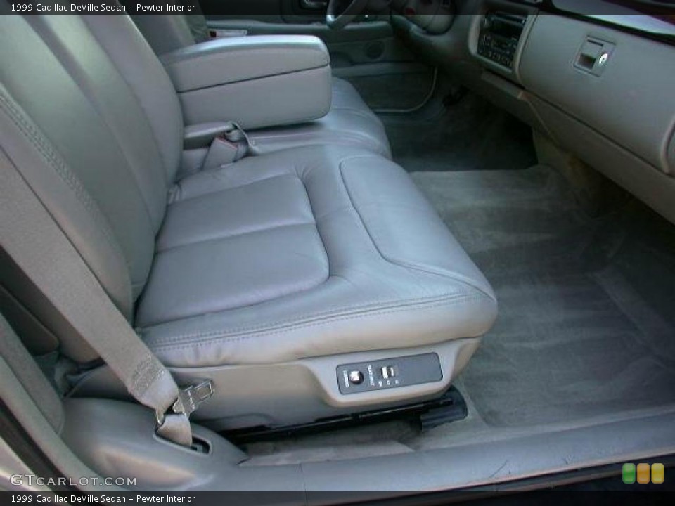 Pewter Interior Photo for the 1999 Cadillac DeVille Sedan #48917448