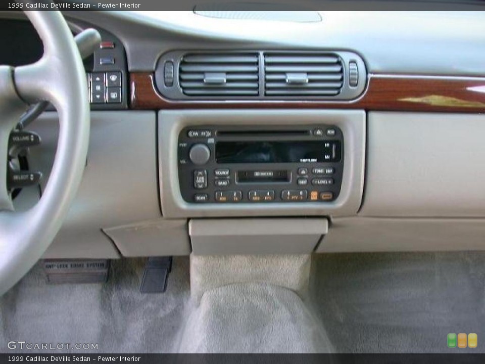Pewter Interior Controls for the 1999 Cadillac DeVille Sedan #48917460