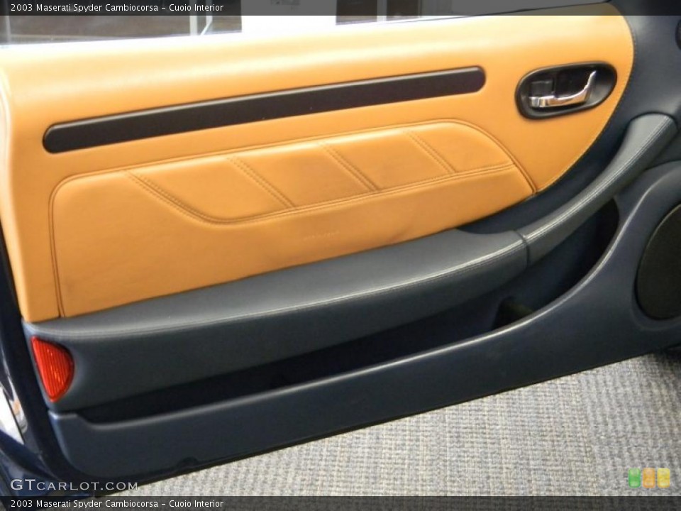 Cuoio 2003 Maserati Spyder Interiors