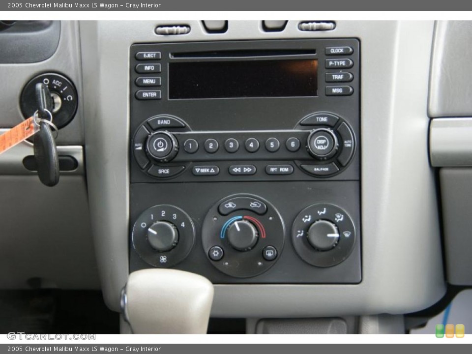 Gray Interior Controls for the 2005 Chevrolet Malibu Maxx LS Wagon #48930193