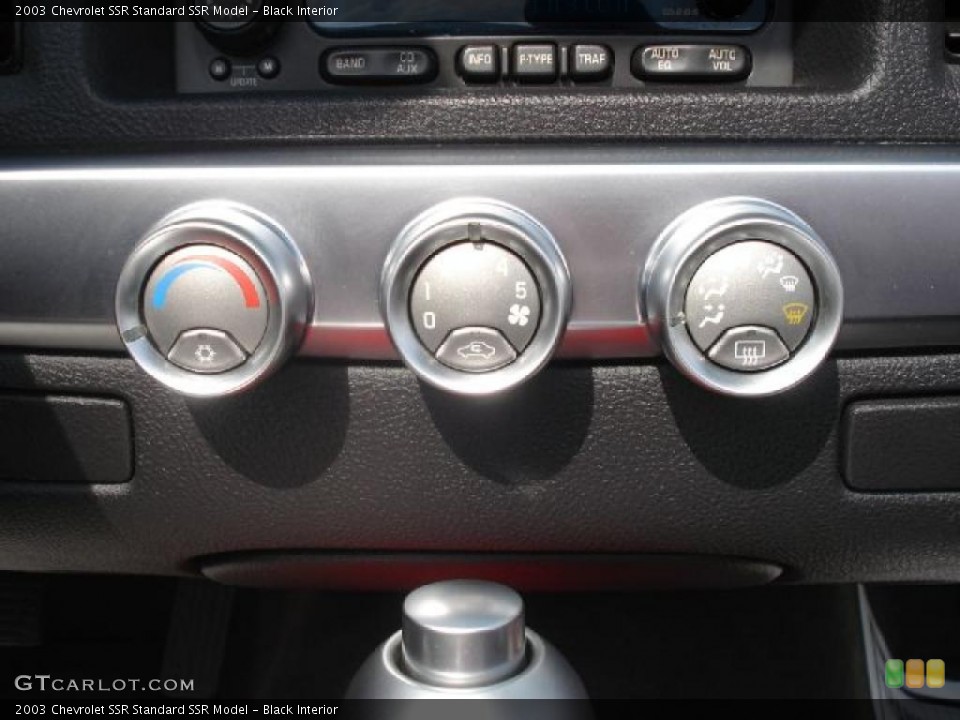 Black Interior Controls for the 2003 Chevrolet SSR  #48937378