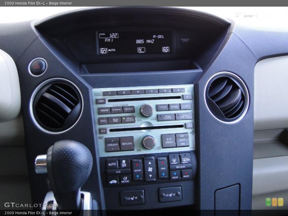 Beige Interior Controls for the 2009 Honda Pilot EX-L #48946156