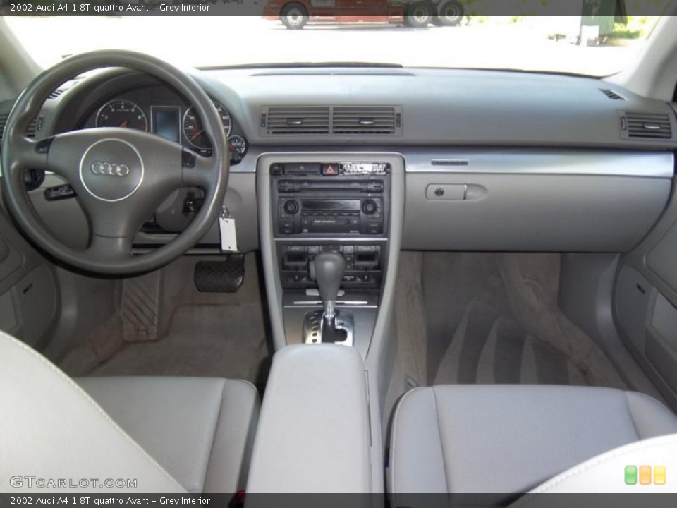 Grey Interior Dashboard for the 2002 Audi A4 1.8T quattro Avant #48947209