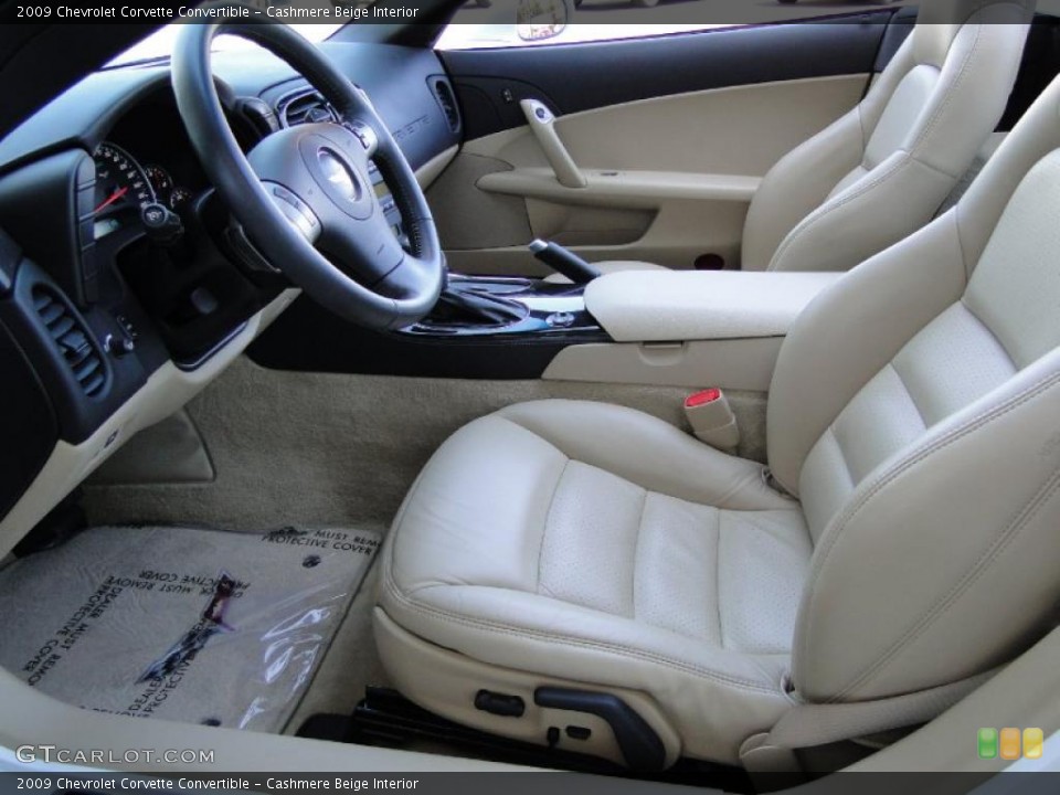 Cashmere Beige Interior Photo for the 2009 Chevrolet Corvette Convertible #48947380