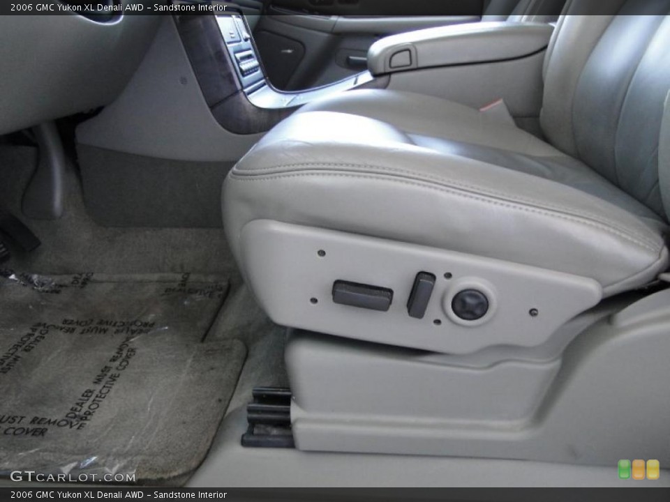 Sandstone Interior Controls for the 2006 GMC Yukon XL Denali AWD #48947935