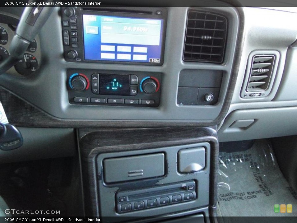 Sandstone Interior Controls for the 2006 GMC Yukon XL Denali AWD #48948031