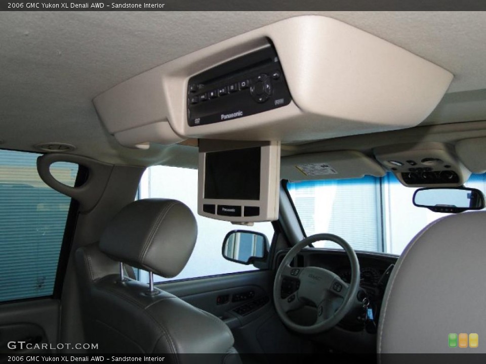 Sandstone Interior Controls for the 2006 GMC Yukon XL Denali AWD #48948199