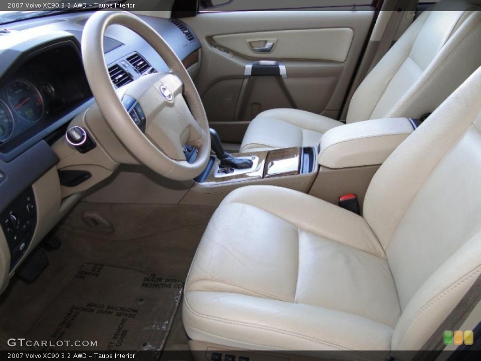 Taupe Interior Photo for the 2007 Volvo XC90 3.2 AWD #48948586