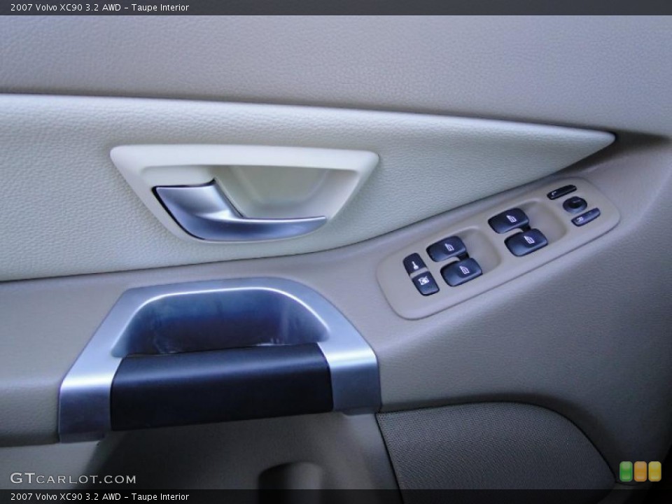 Taupe Interior Controls for the 2007 Volvo XC90 3.2 AWD #48948625