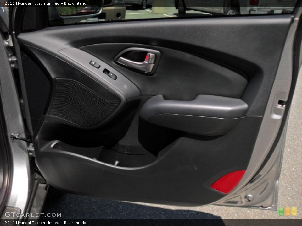 Black Interior Door Panel for the 2011 Hyundai Tucson Limited #48949483