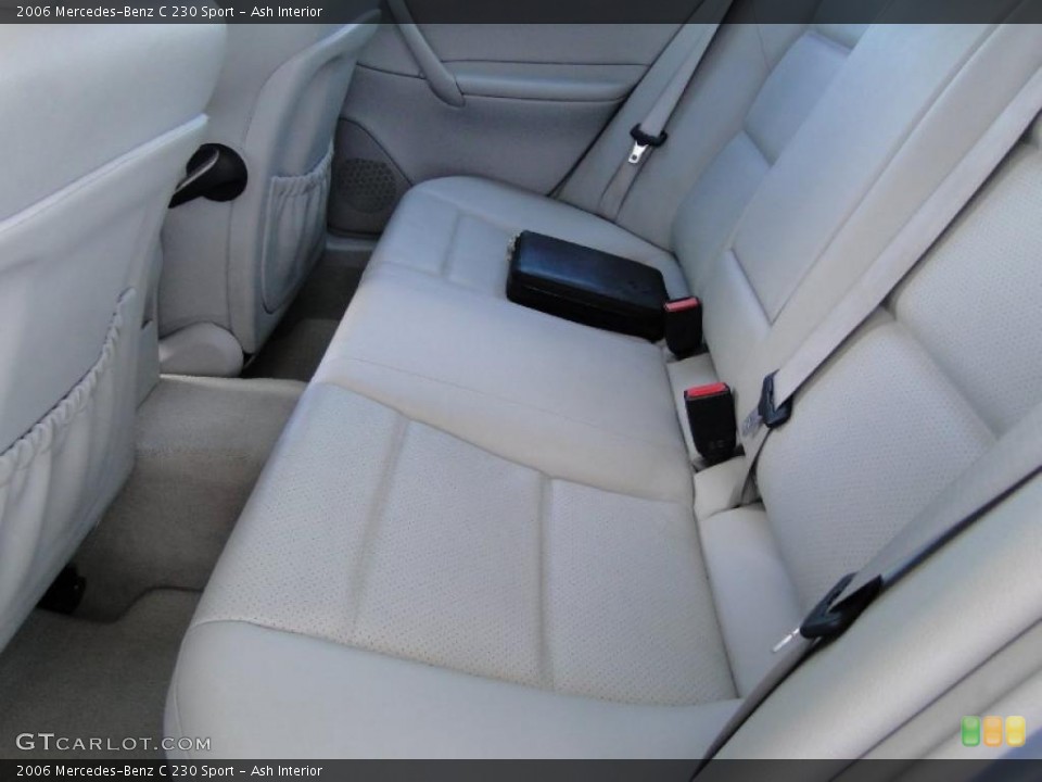 Ash Interior Photo for the 2006 Mercedes-Benz C 230 Sport #48949549