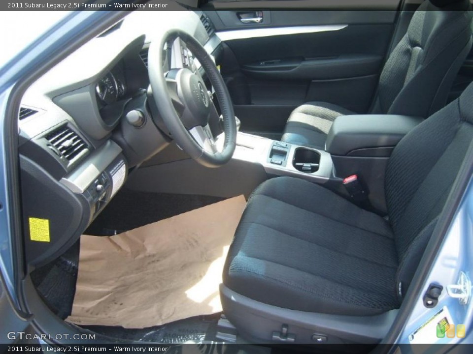 Warm Ivory Interior Photo for the 2011 Subaru Legacy 2.5i Premium #48951154