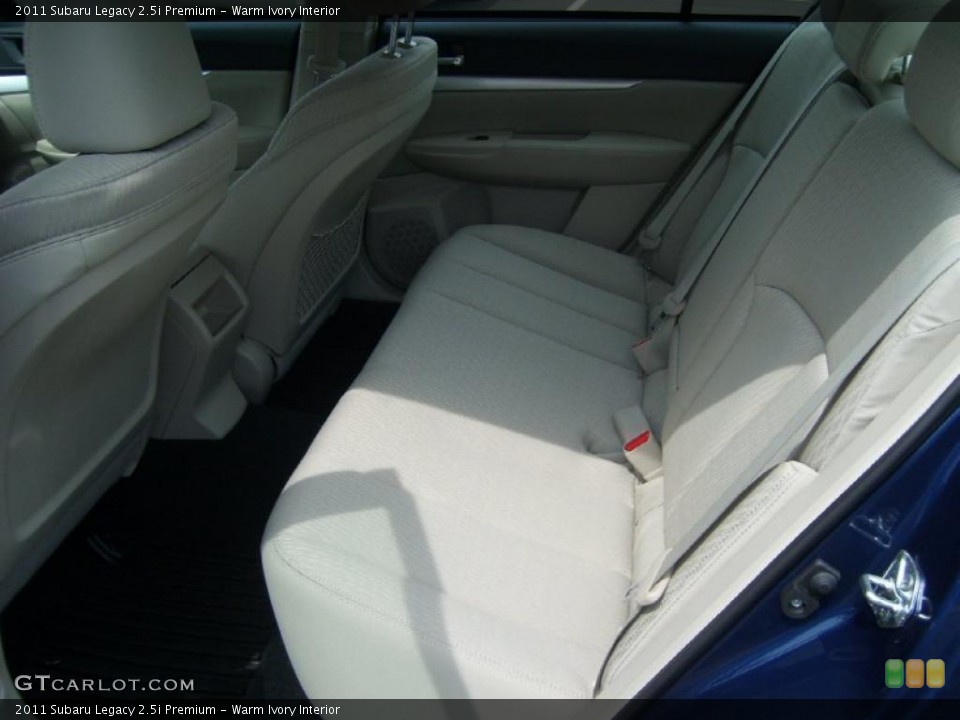 Warm Ivory Interior Photo for the 2011 Subaru Legacy 2.5i Premium #48952396