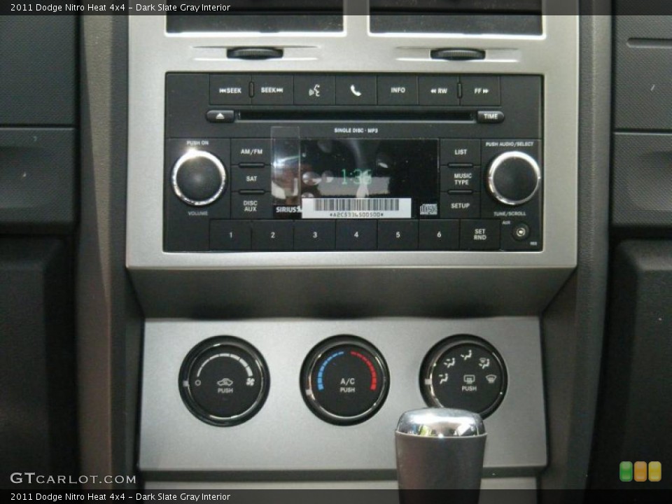 Dark Slate Gray Interior Controls for the 2011 Dodge Nitro Heat 4x4 #48953059
