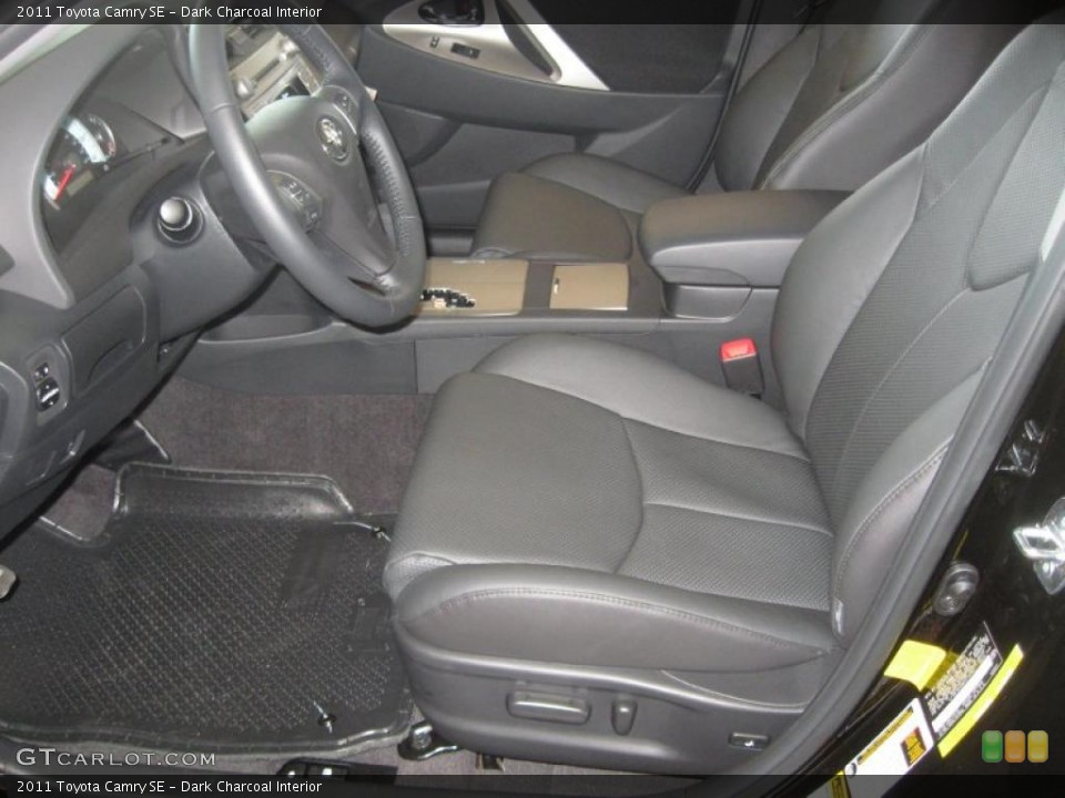 Dark Charcoal Interior Photo for the 2011 Toyota Camry SE #48953924