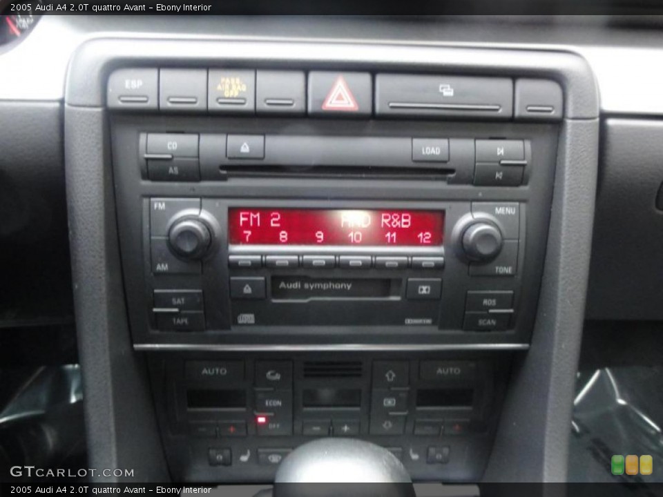Ebony Interior Controls for the 2005 Audi A4 2.0T quattro Avant #48964139
