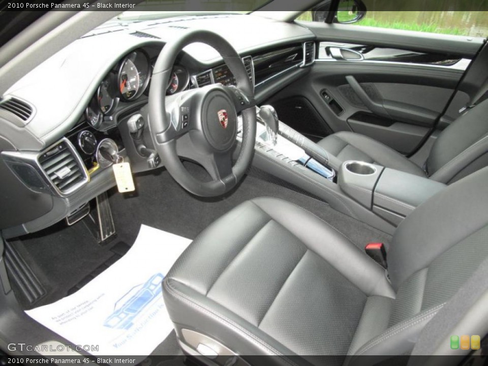 Black Interior Photo for the 2010 Porsche Panamera 4S #48966080