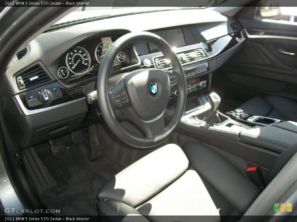 Black Interior Dashboard for the 2011 BMW 5 Series 535i Sedan #48967916