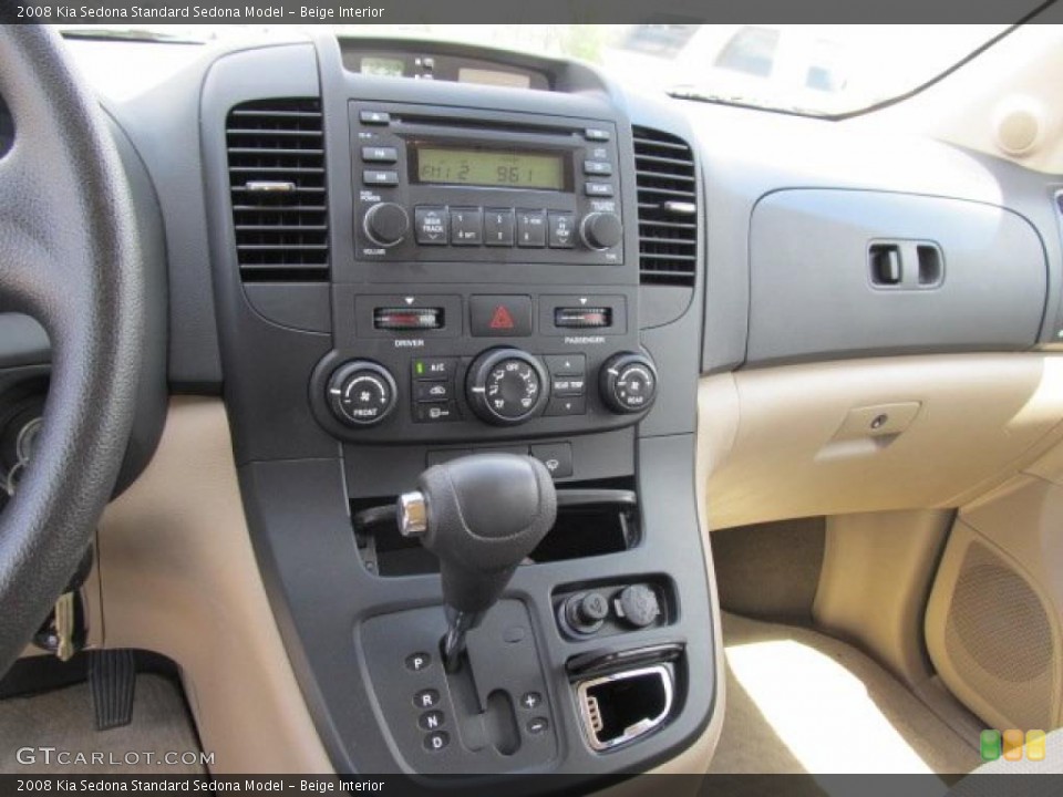 Beige Interior Controls for the 2008 Kia Sedona  #48969191