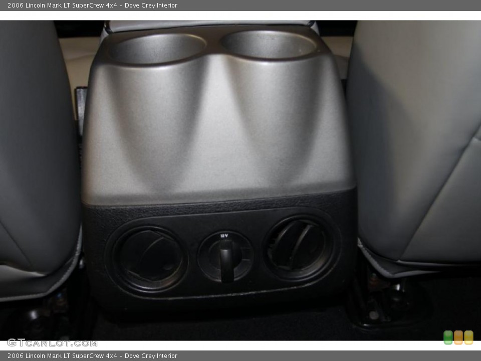 Dove Grey Interior Controls for the 2006 Lincoln Mark LT SuperCrew 4x4 #48970310