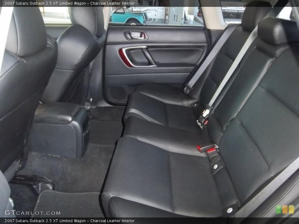 Charcoal Leather Interior Photo for the 2007 Subaru Outback 2.5 XT Limited Wagon #48974864