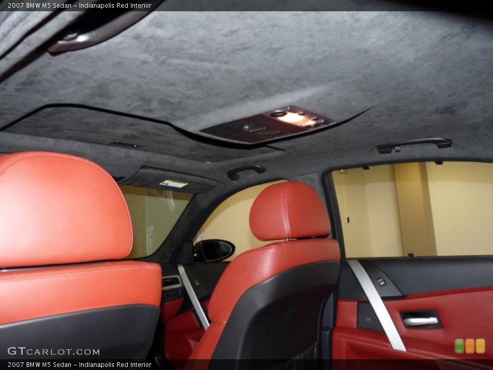 Indianapolis Red Interior Photo for the 2007 BMW M5 Sedan #48985205