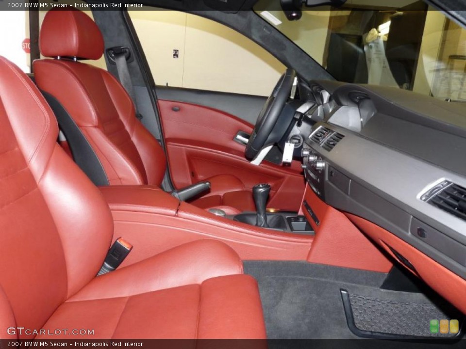 Indianapolis Red Interior Photo for the 2007 BMW M5 Sedan #48985253