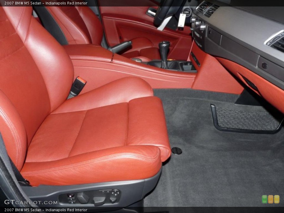 Indianapolis Red Interior Photo for the 2007 BMW M5 Sedan #48985268