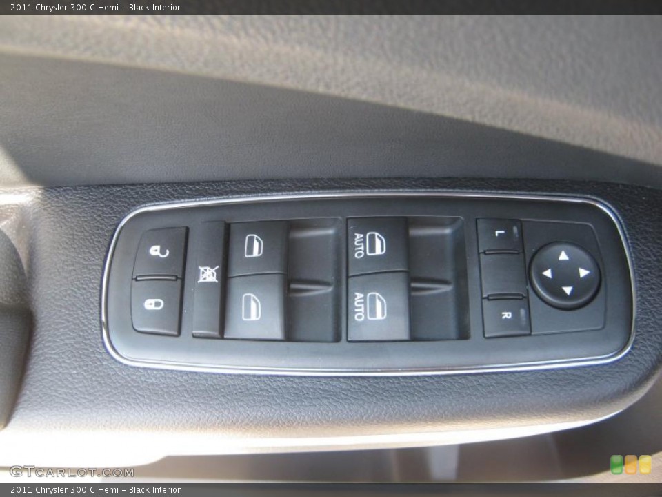 Black Interior Controls for the 2011 Chrysler 300 C Hemi #48989718