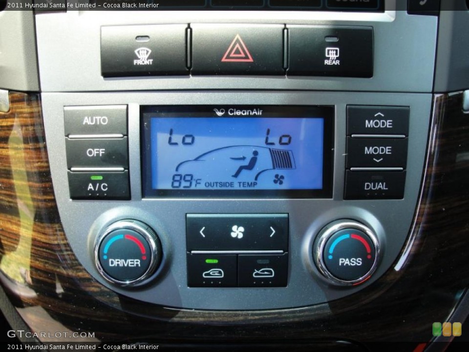 Cocoa Black Interior Controls for the 2011 Hyundai Santa Fe Limited #49000355