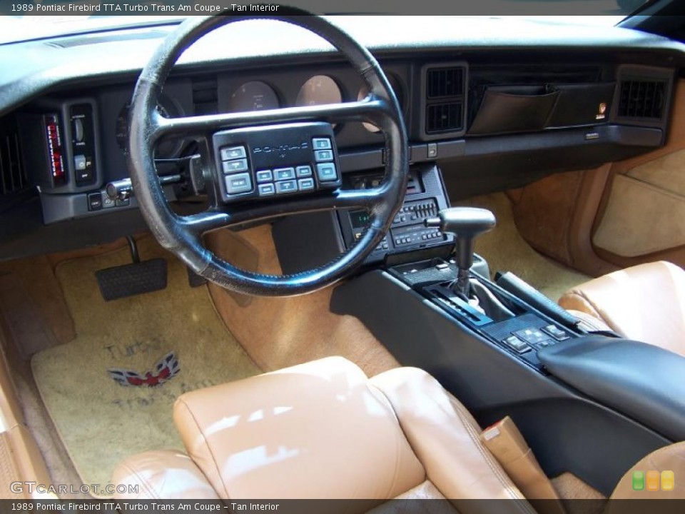 Tan Interior Photo for the 1989 Pontiac Firebird TTA Turbo Trans Am Coupe #49001405