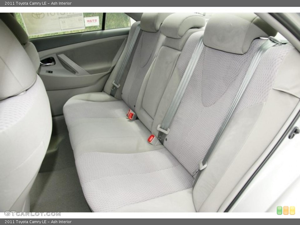 Ash Interior Photo for the 2011 Toyota Camry LE #49002323