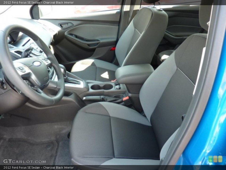 Charcoal Black Interior Photo for the 2012 Ford Focus SE Sedan #49004945