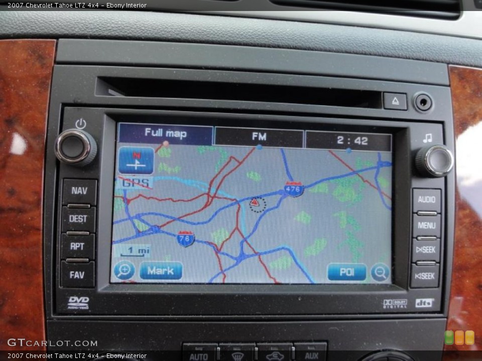 Ebony Interior Navigation for the 2007 Chevrolet Tahoe LTZ 4x4 #49005833